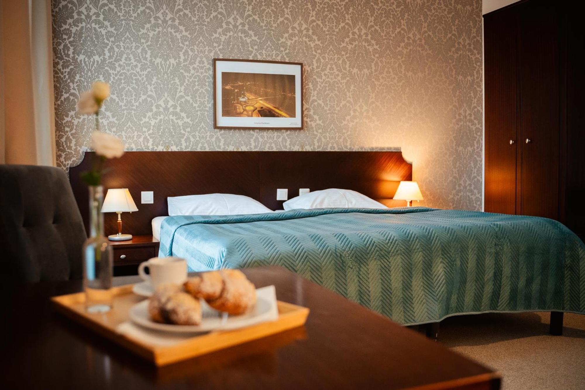 Hotel Kuracyjny Spa & Wellness Гдыня Экстерьер фото